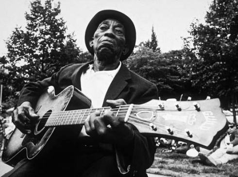 Mississippi-John-Hurt