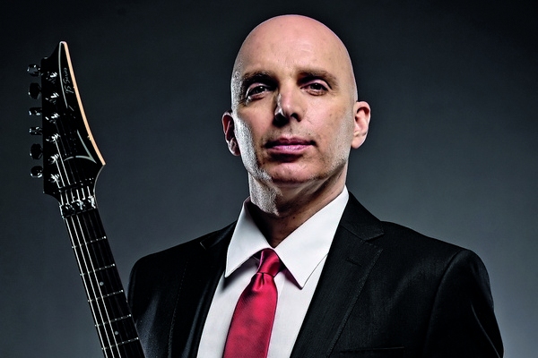 Joe-Satriani